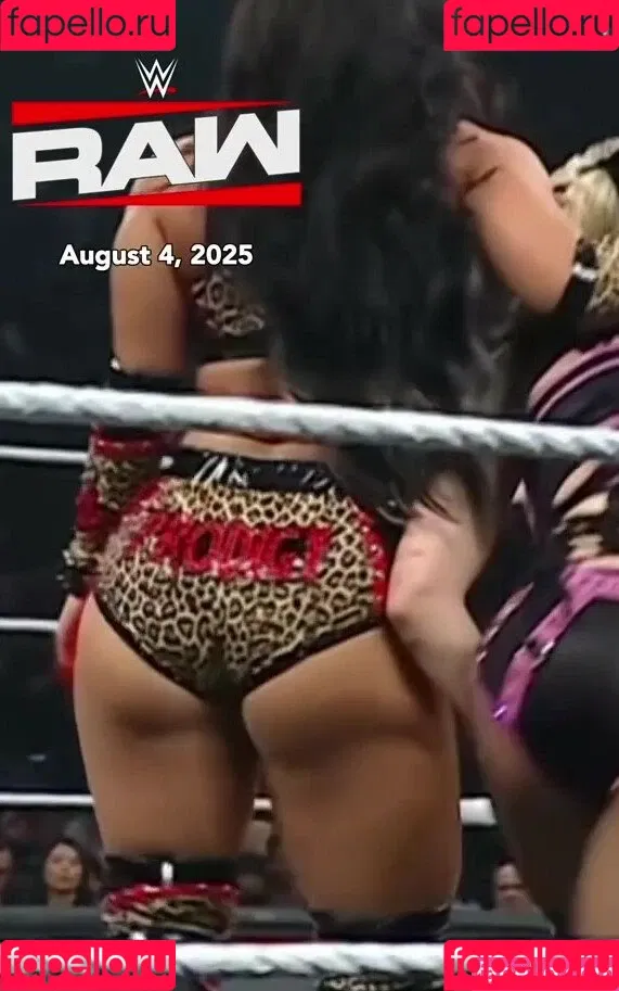 Rok-C - WWE NXT / Roxanne Perez / roxanne_wwe Onlyfans Photo Gallery 