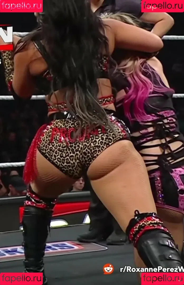 Rok-C - WWE NXT / Roxanne Perez / roxanne_wwe Onlyfans Photo Gallery 