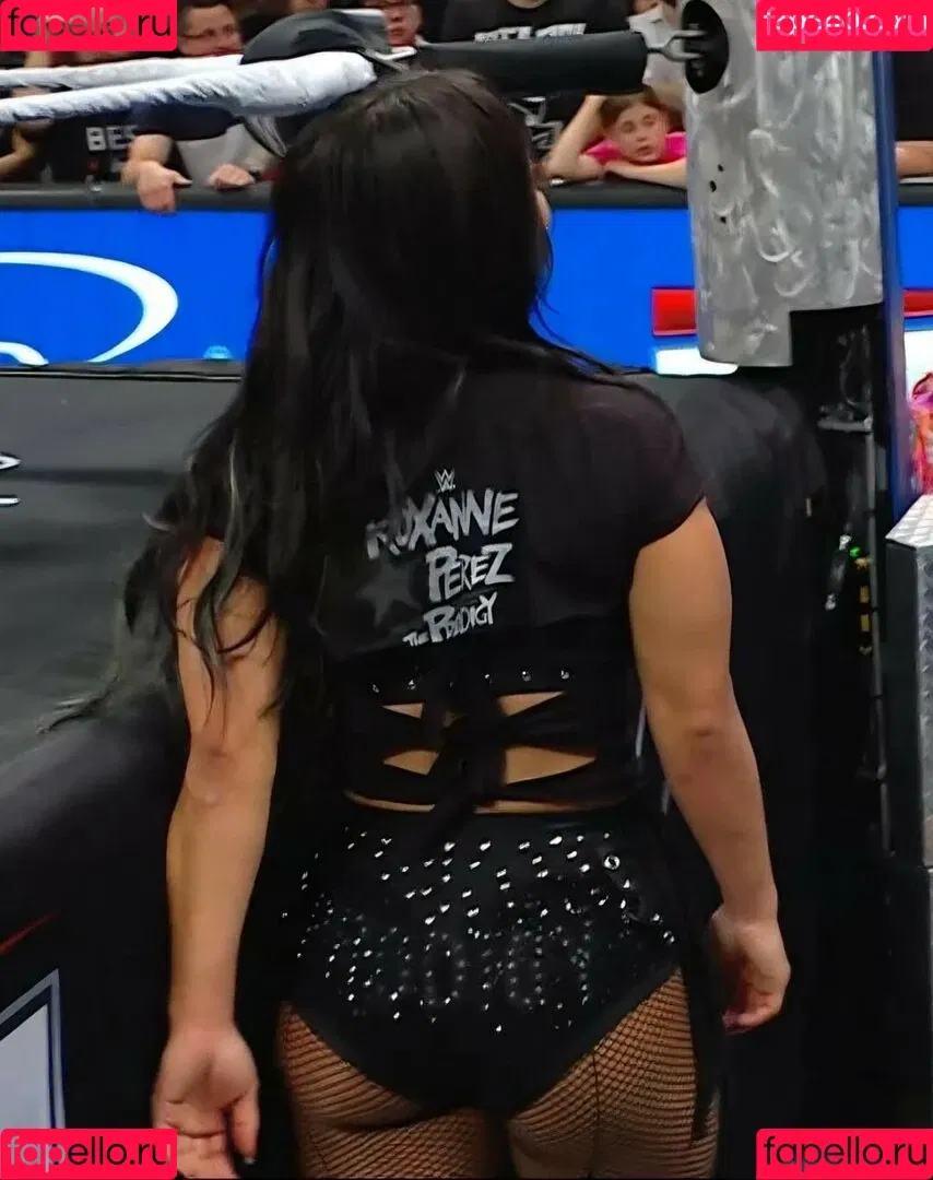 Rok-C - WWE NXT / Roxanne Perez / roxanne_wwe Onlyfans Photo Gallery 