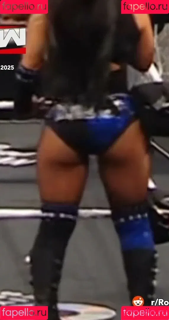 Rok-C - WWE NXT / Roxanne Perez / roxanne_wwe Onlyfans Photo Gallery 