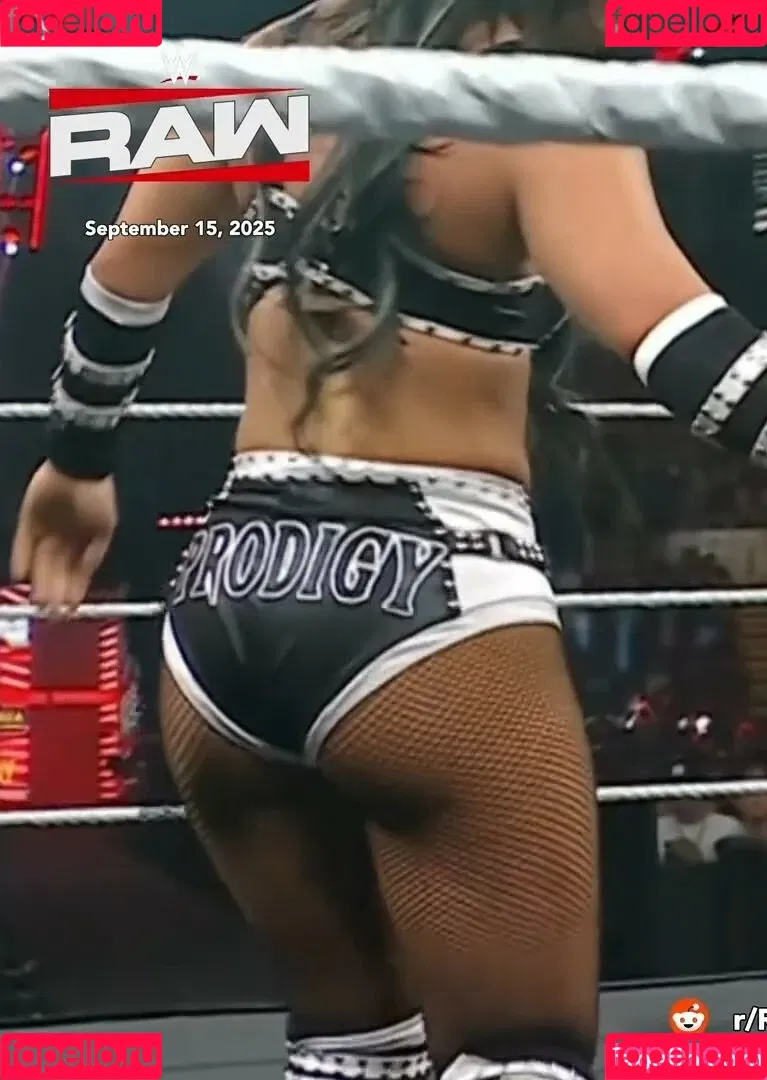 Rok-C - WWE NXT / Roxanne Perez / roxanne_wwe Onlyfans Photo Gallery 