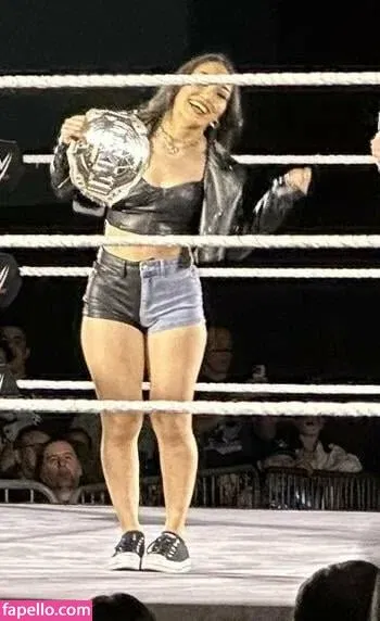 Rok-C - WWE NXT / Roxanne Perez / roxanne_wwe Onlyfans Photo Gallery 