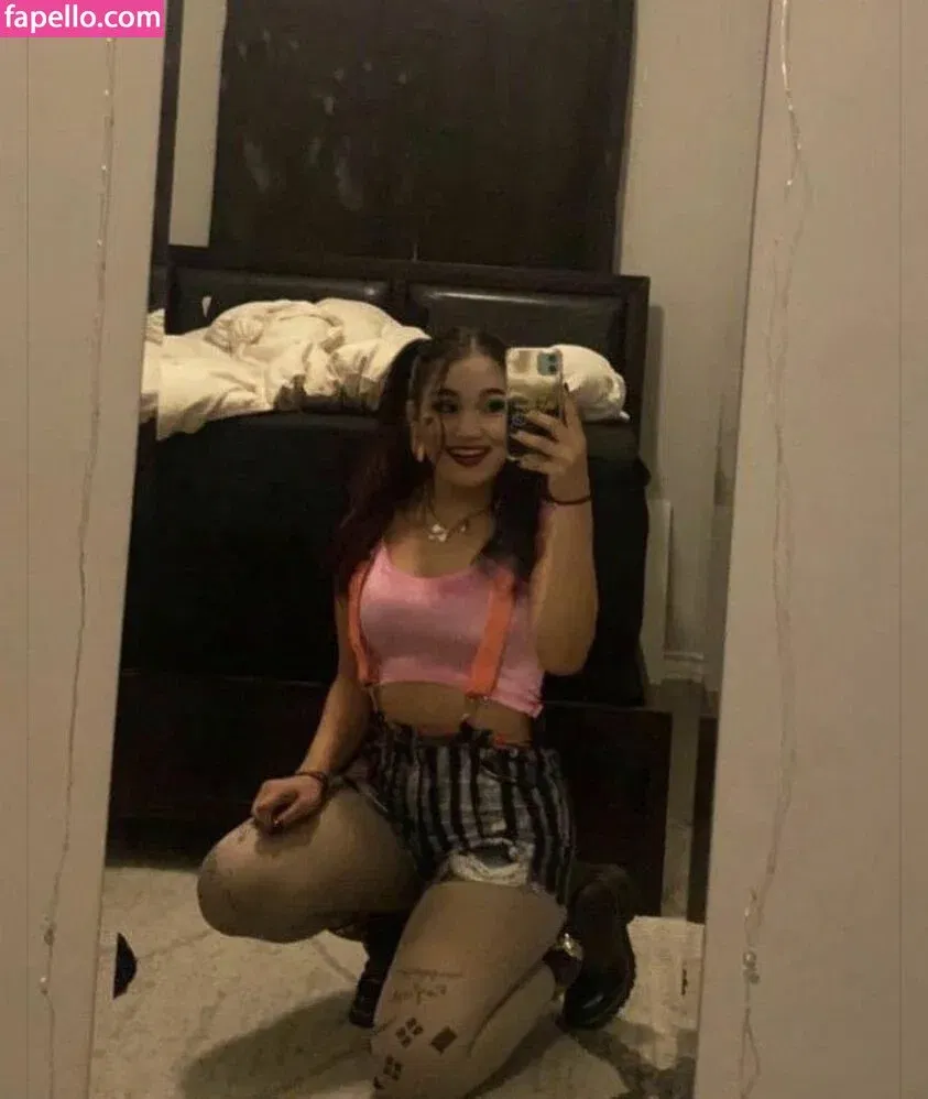 Rok-C - WWE NXT / Roxanne Perez / roxanne_wwe Onlyfans Photo Gallery 