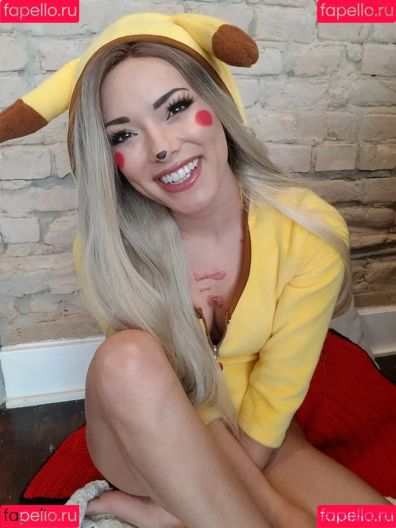 Joanie Brosas / JoanieBrosas Onlyfans Photo Gallery 