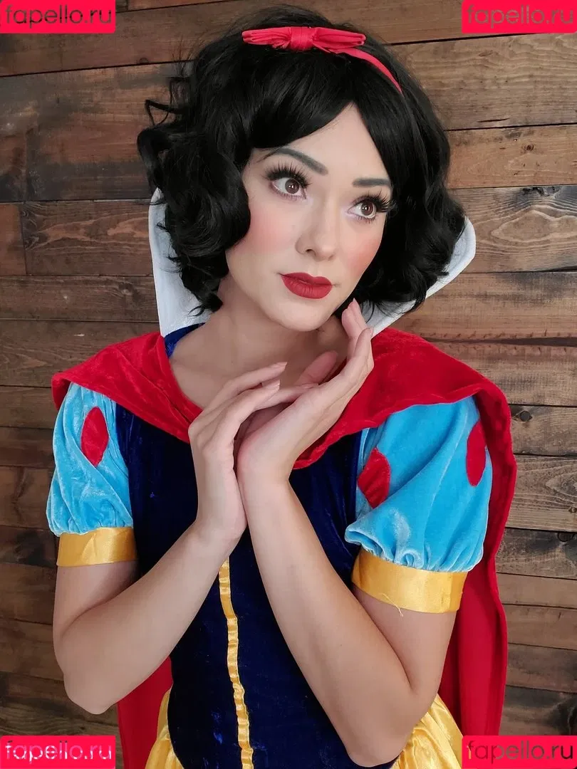 Joanie Brosas / JoanieBrosas Onlyfans Photo Gallery 