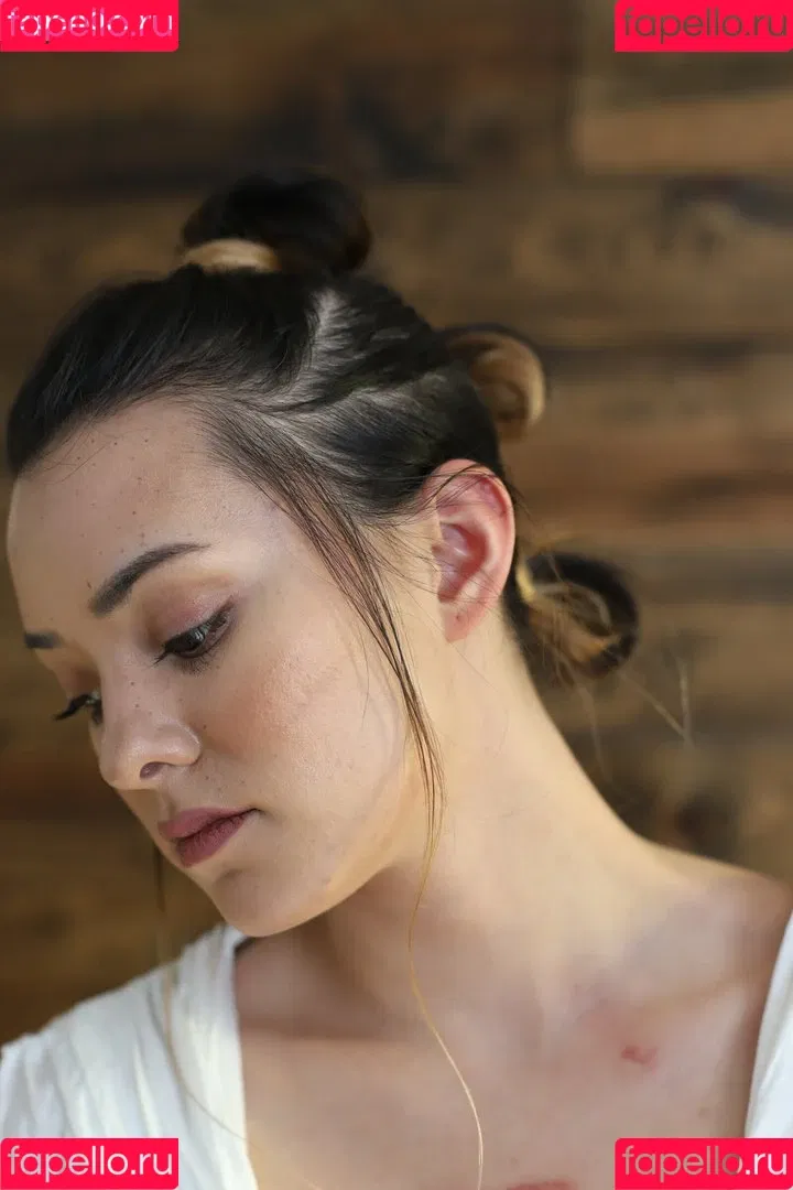 Joanie Brosas / JoanieBrosas Onlyfans Photo Gallery 