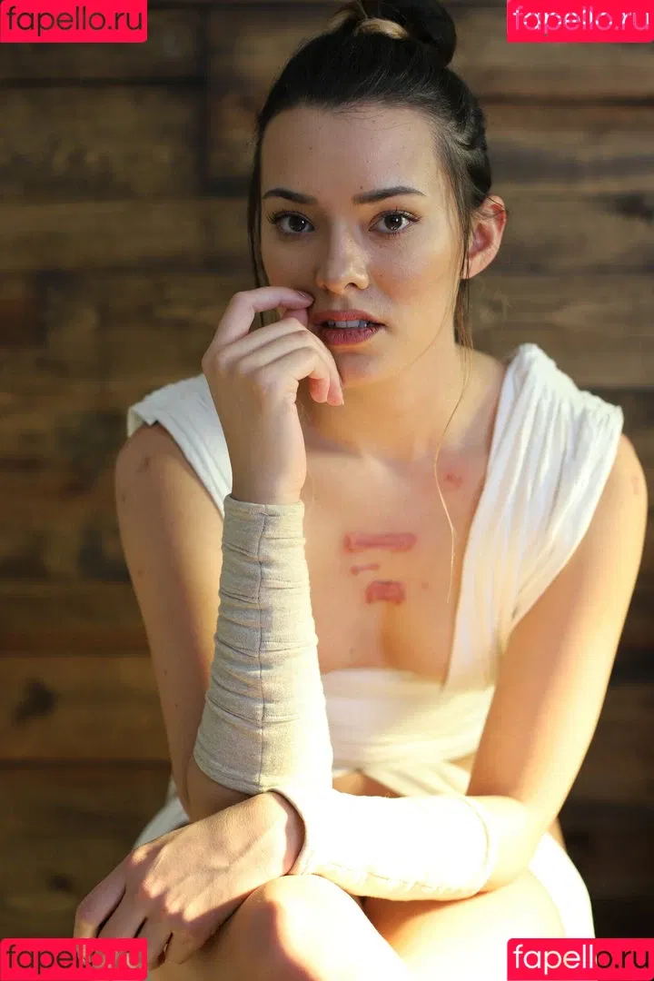 Joanie Brosas / JoanieBrosas Onlyfans Photo Gallery 