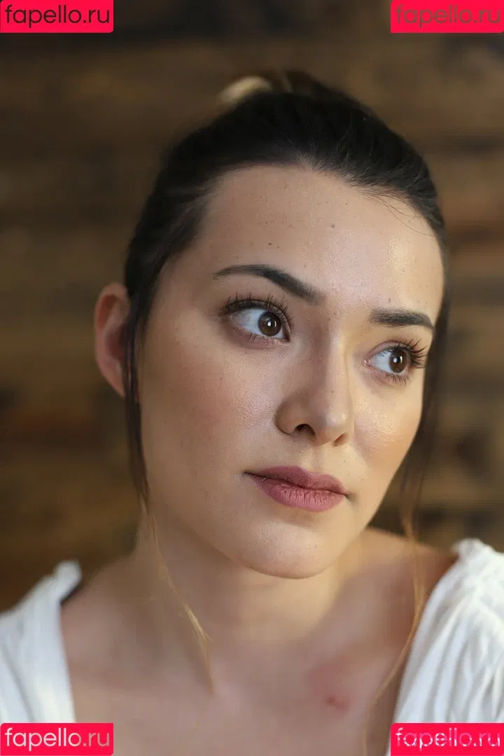 Joanie Brosas / JoanieBrosas Onlyfans Photo Gallery 