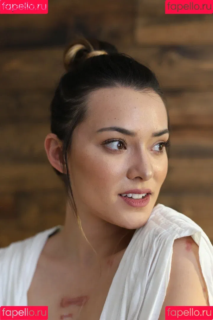 Joanie Brosas / JoanieBrosas Onlyfans Photo Gallery 