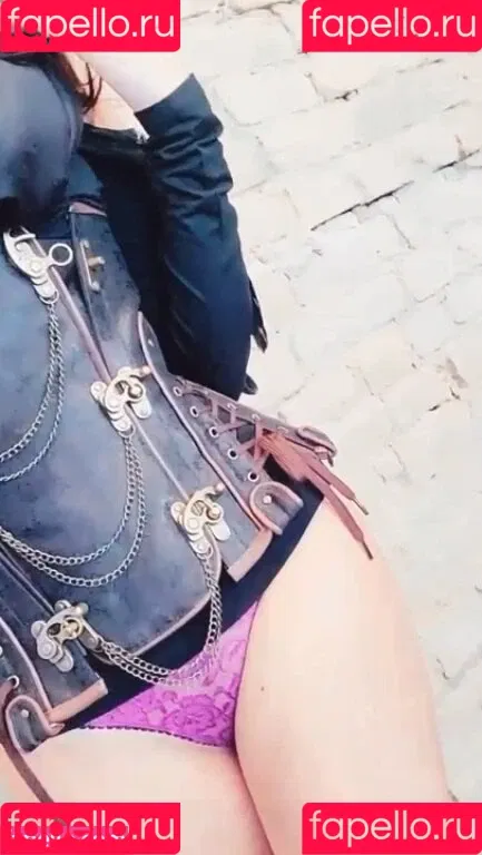 Joanie Brosas / JoanieBrosas Onlyfans Photo Gallery 