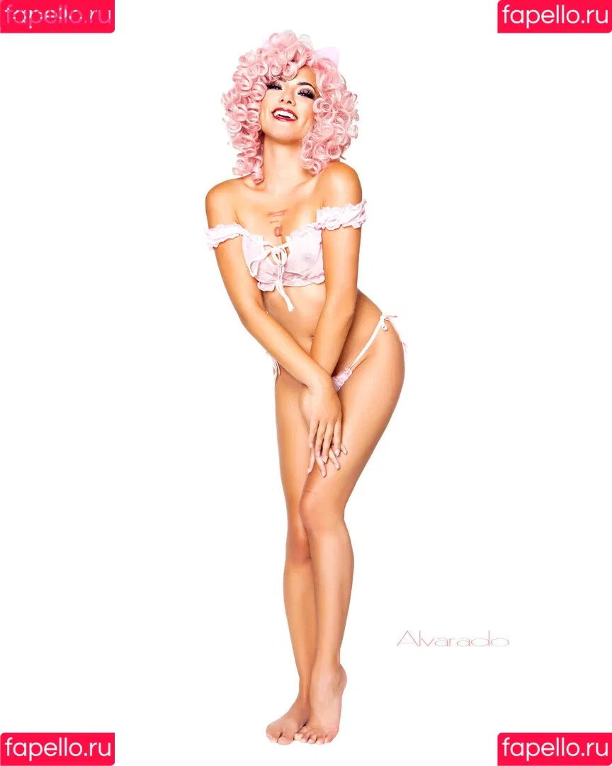 Joanie Brosas / JoanieBrosas Onlyfans Photo Gallery 