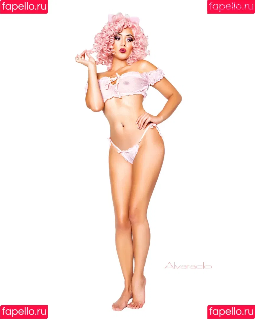 Joanie Brosas / JoanieBrosas Onlyfans Photo Gallery 