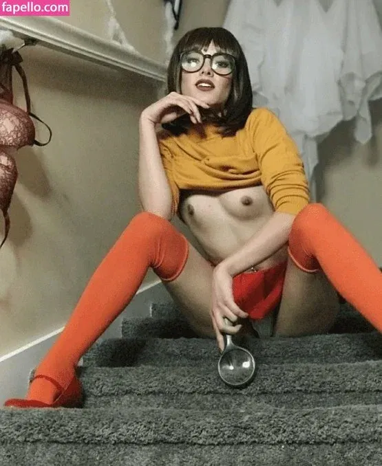 Joanie Brosas / JoanieBrosas Onlyfans Photo Gallery 