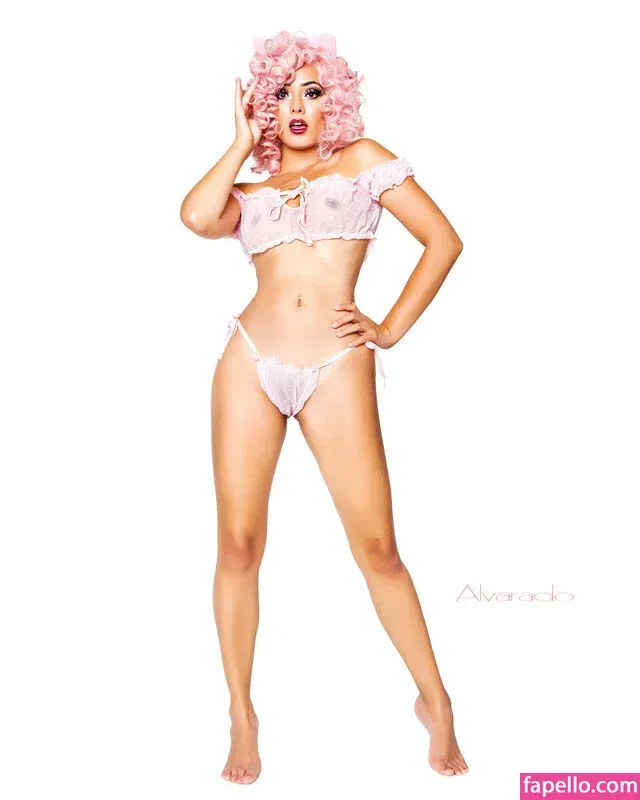 Joanie Brosas / JoanieBrosas Onlyfans Photo Gallery 