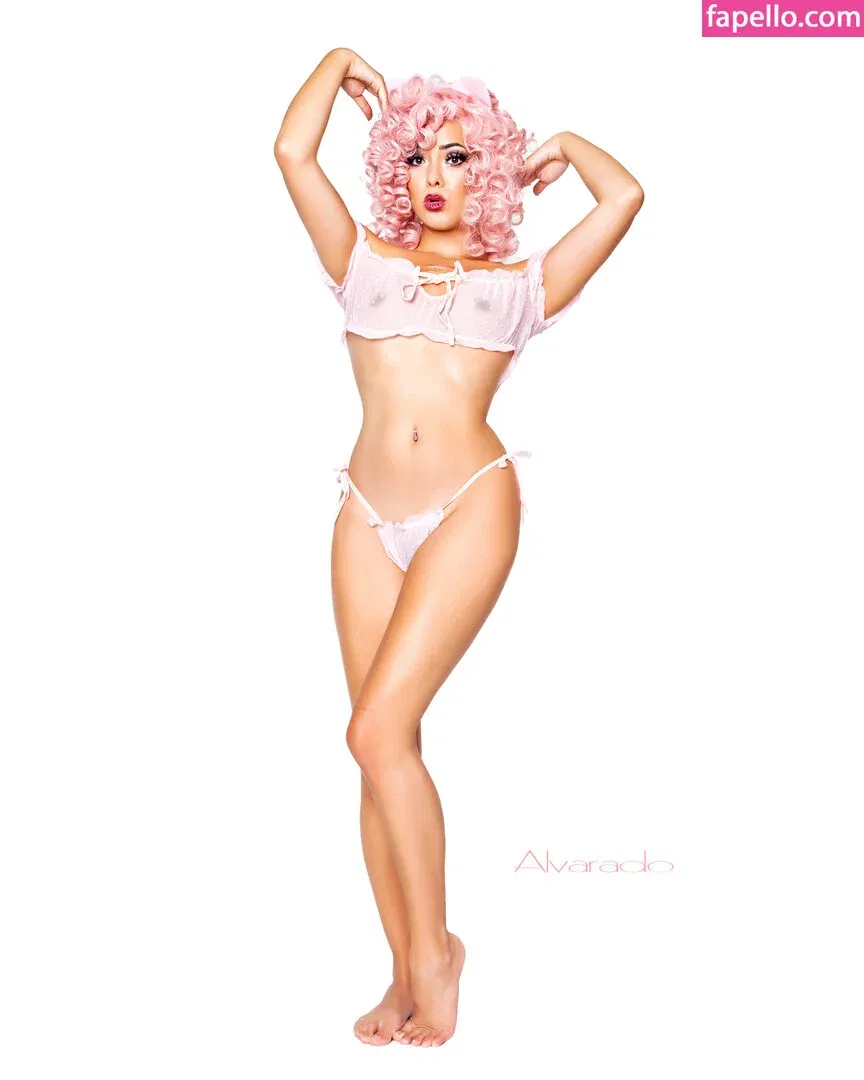 Joanie Brosas / JoanieBrosas Onlyfans Photo Gallery 