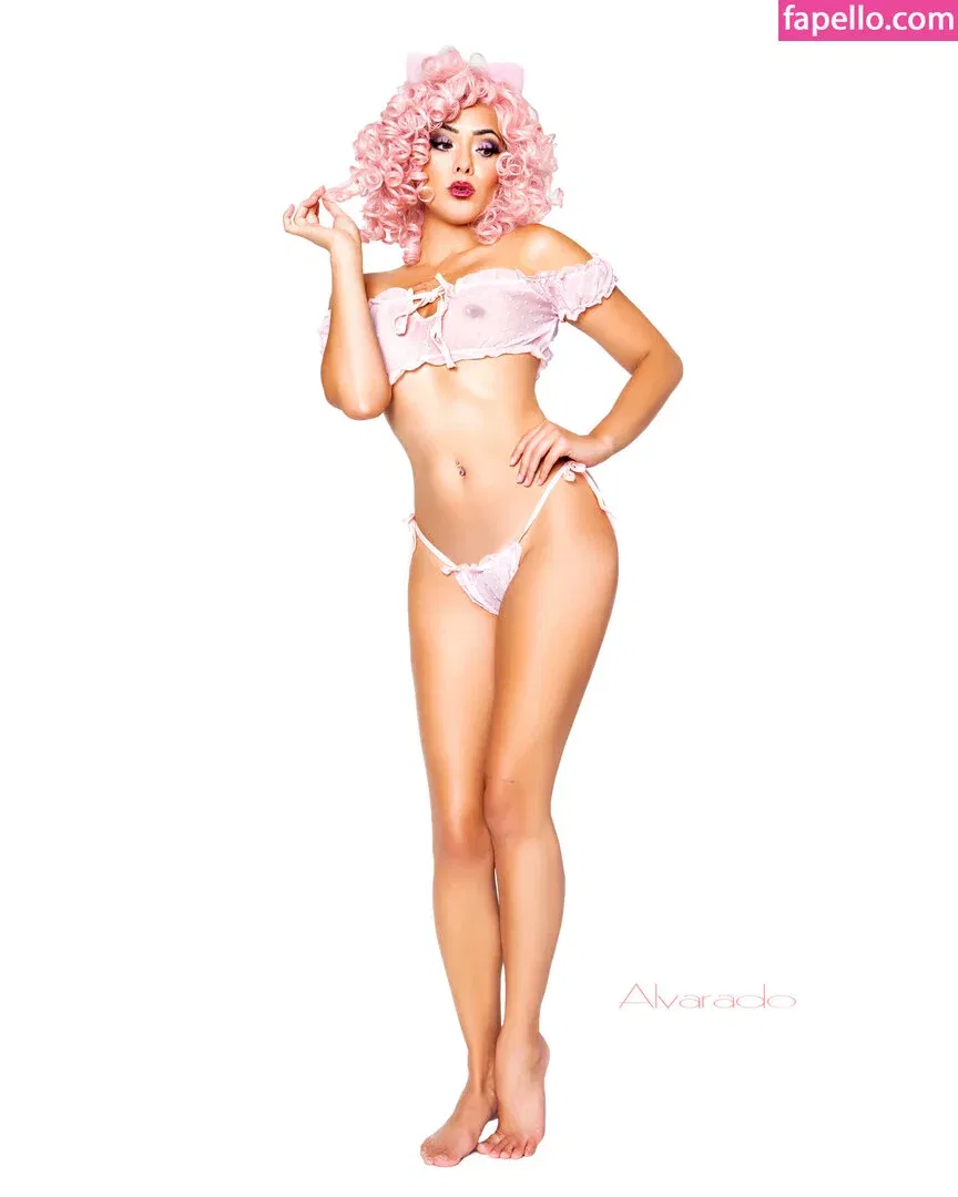 Joanie Brosas / JoanieBrosas Onlyfans Photo Gallery 