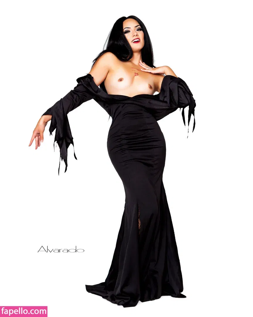 Joanie Brosas / JoanieBrosas Onlyfans Photo Gallery 