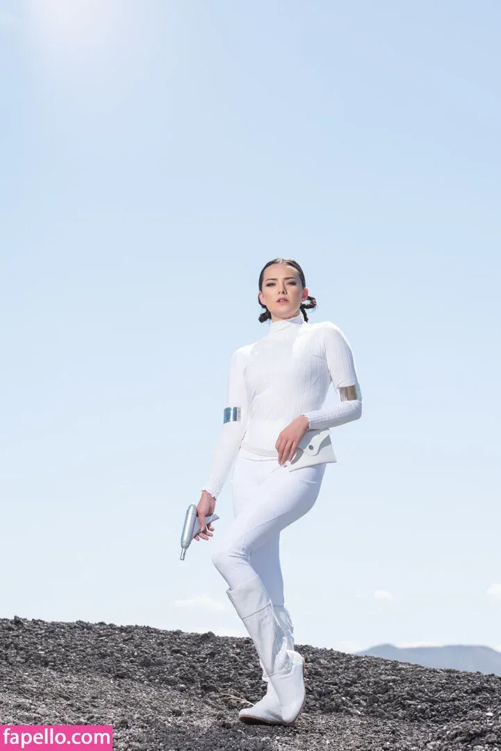 Joanie Brosas / JoanieBrosas Onlyfans Photo Gallery 