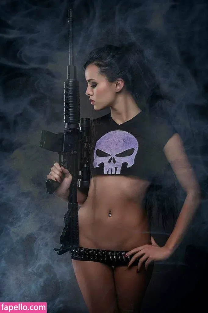 Joanie Brosas / JoanieBrosas Onlyfans Photo Gallery 