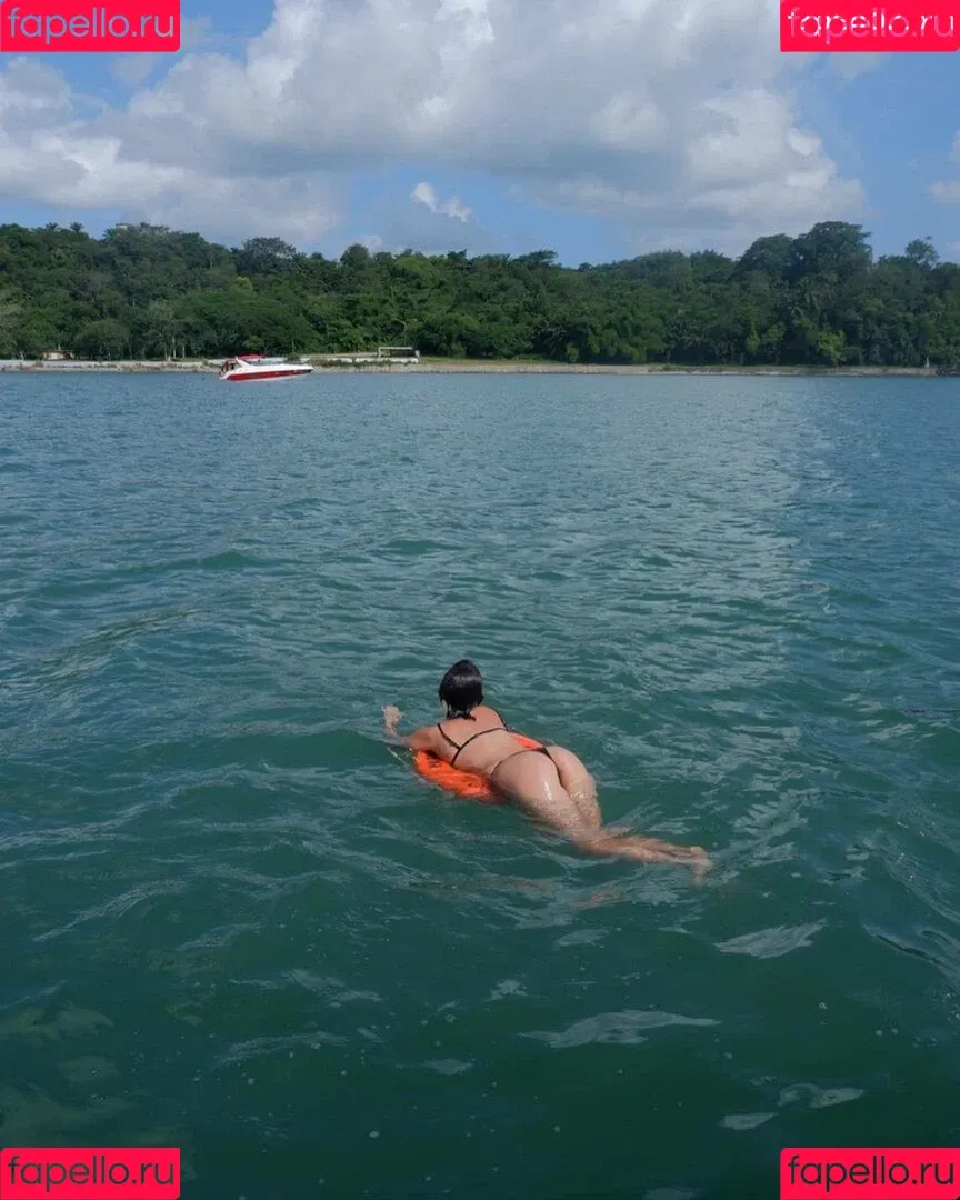 Valentina Bandeira / valenbandeira Onlyfans Photo Gallery 