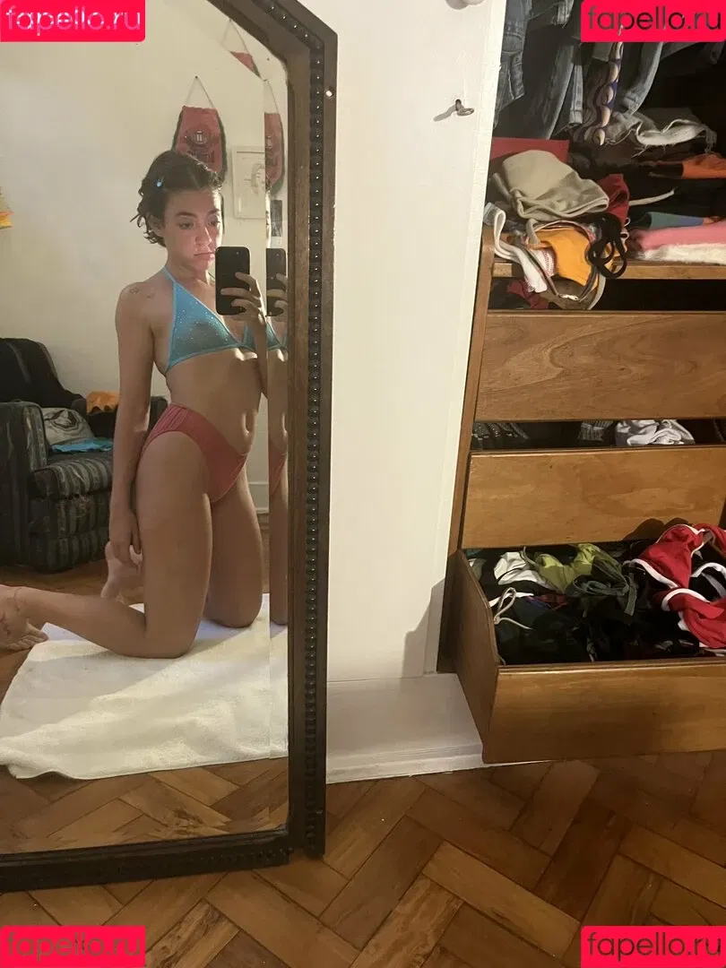 Valentina Bandeira / valenbandeira Onlyfans Photo Gallery 