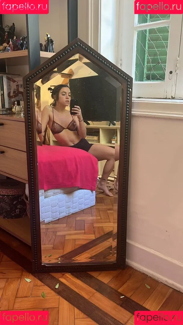 Valentina Bandeira / valenbandeira Onlyfans Photo Gallery 