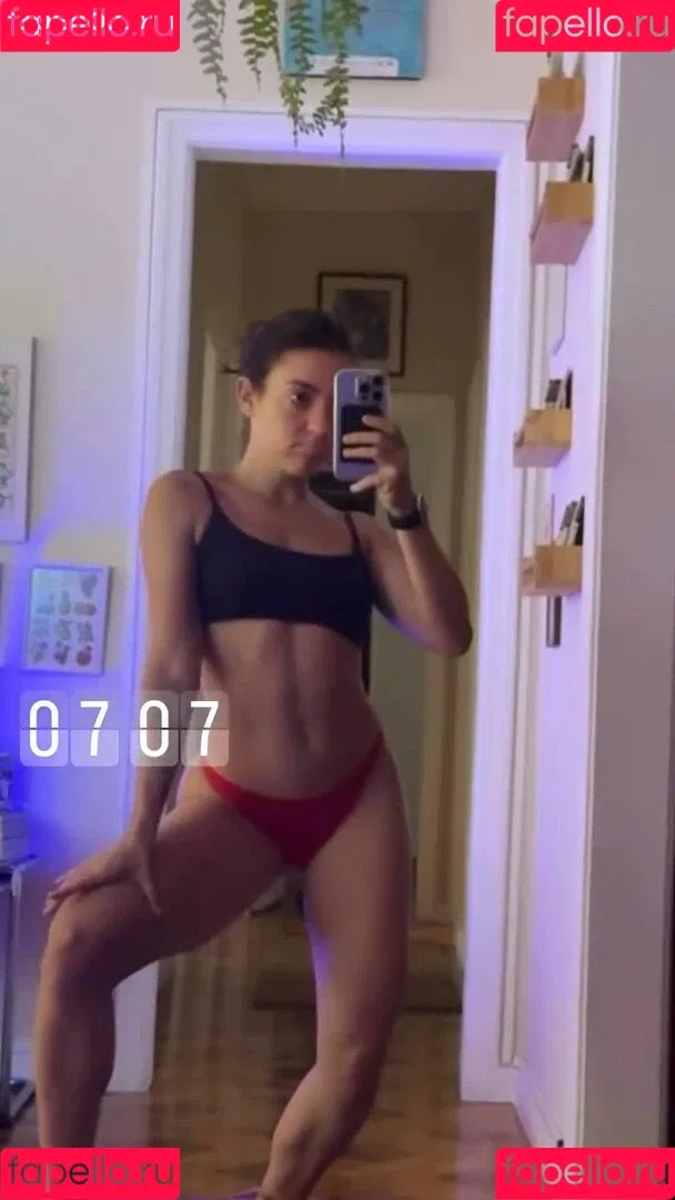 Valentina Bandeira / valenbandeira Onlyfans Photo Gallery 