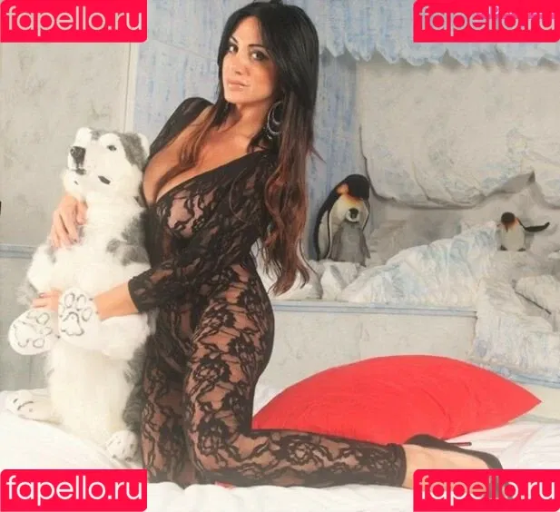 Marika Fruscio / marikafruscio10 Onlyfans Photo Gallery 