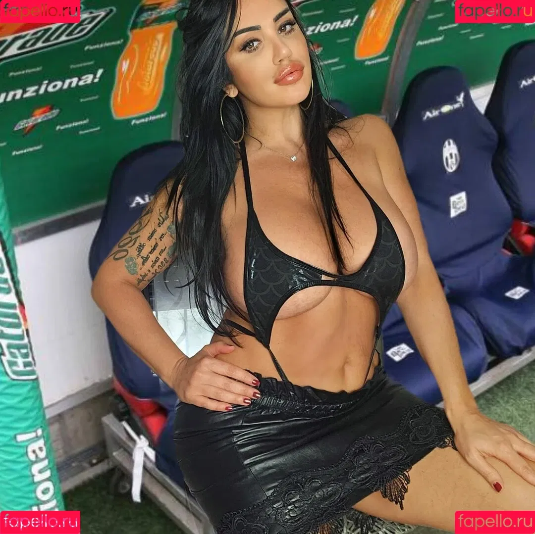 Marika Fruscio / marikafruscio10 Onlyfans Photo Gallery 