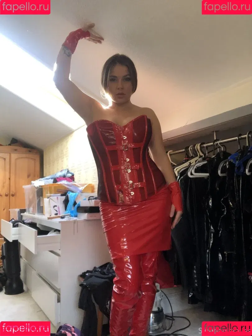 Siobhan Graves / Siobhangraves1 / sgraves99 Onlyfans Photo Gallery 