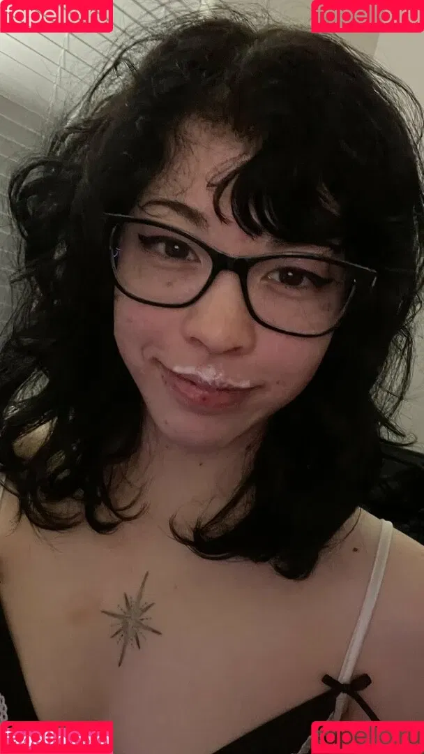 blushy.mallow / blushymallow / pastelblushy Onlyfans Photo Gallery 