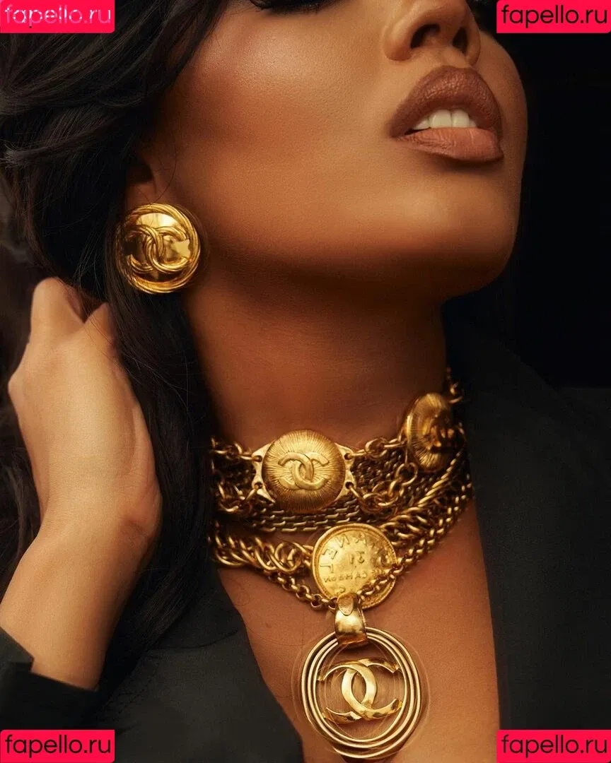 Angela Simmons / angelasimmons Onlyfans Photo Gallery 