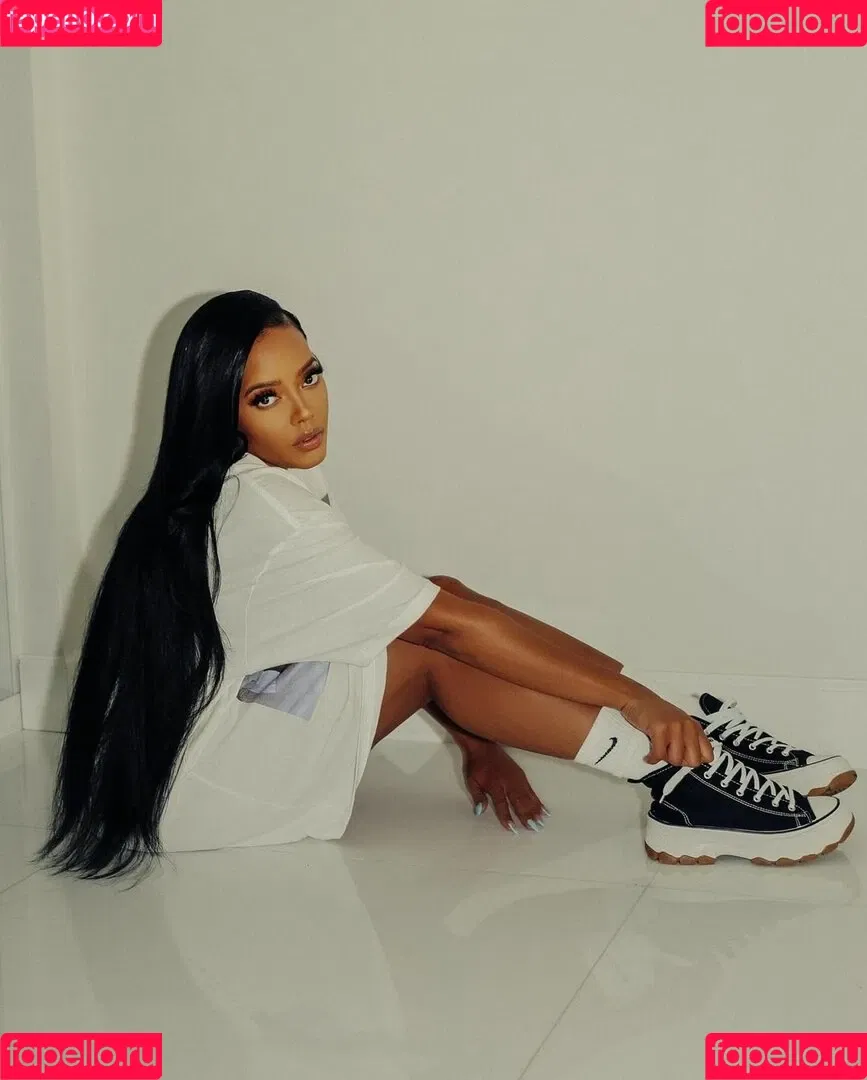 Angela Simmons / angelasimmons Onlyfans Photo Gallery 