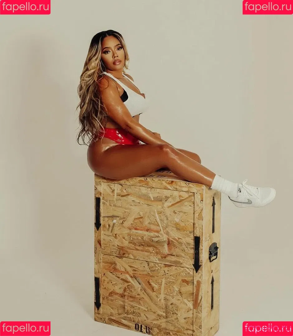 Angela Simmons / angelasimmons Onlyfans Photo Gallery 