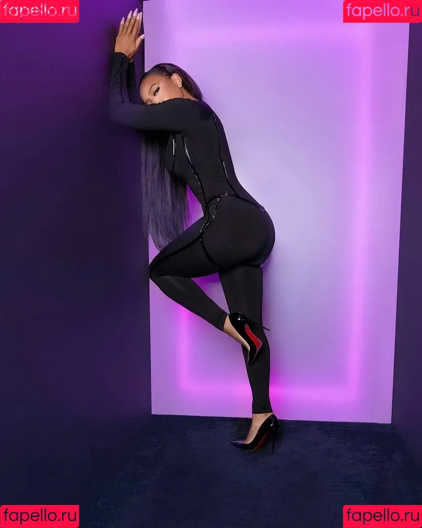 Angela Simmons / angelasimmons Onlyfans Photo Gallery 