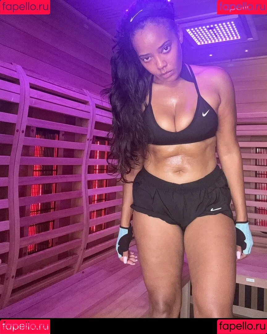 Angela Simmons / angelasimmons Onlyfans Photo Gallery 