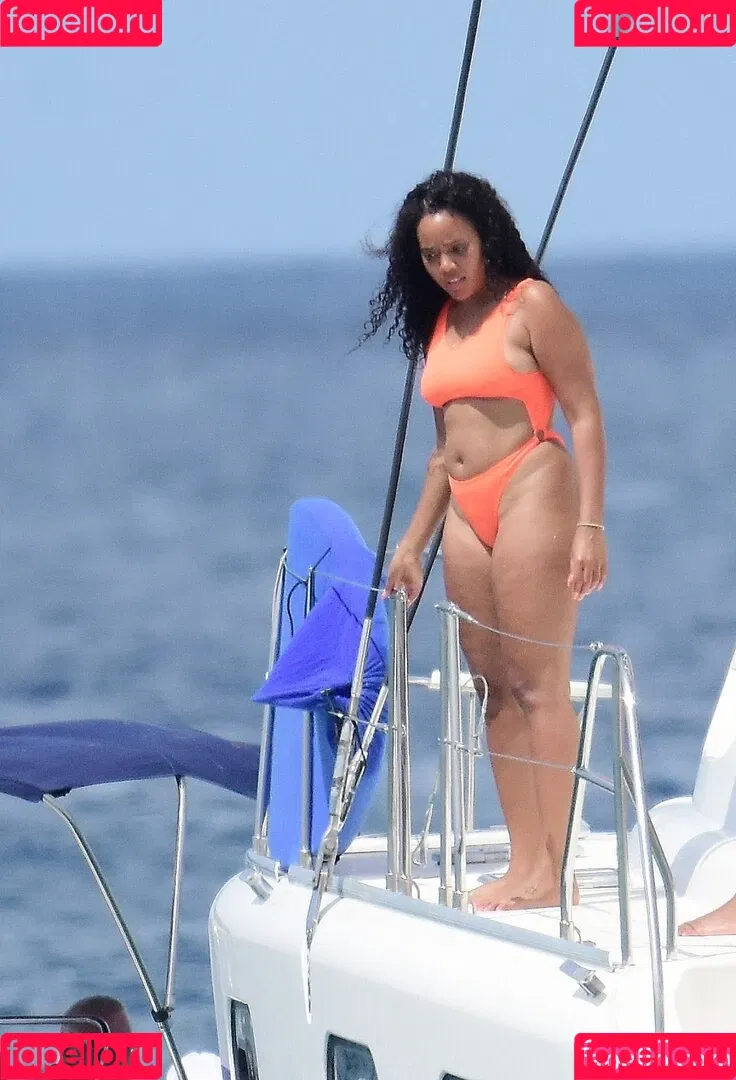 Angela Simmons / angelasimmons Onlyfans Photo Gallery 