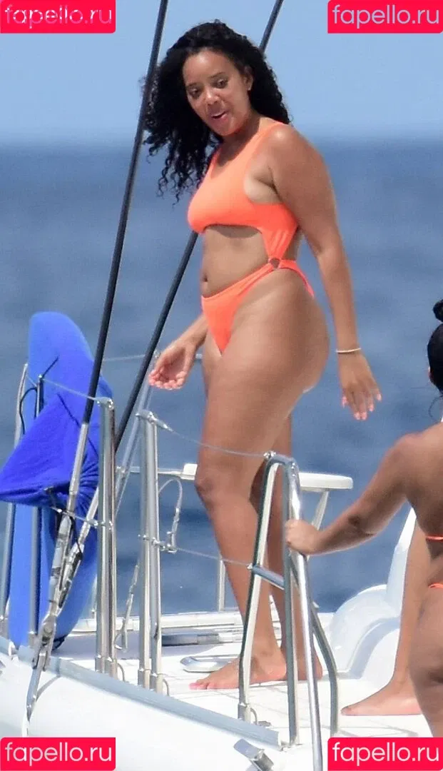 Angela Simmons / angelasimmons Onlyfans Photo Gallery 