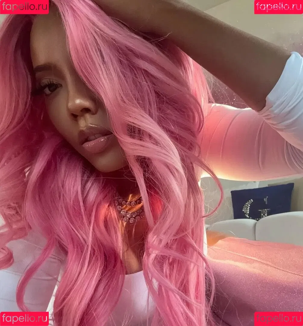 Angela Simmons / angelasimmons Onlyfans Photo Gallery 