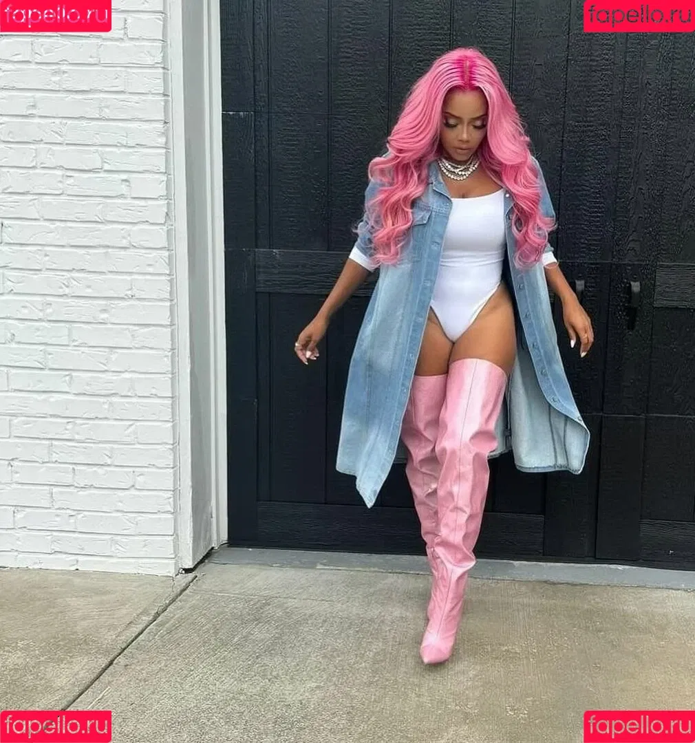 Angela Simmons / angelasimmons Onlyfans Photo Gallery 