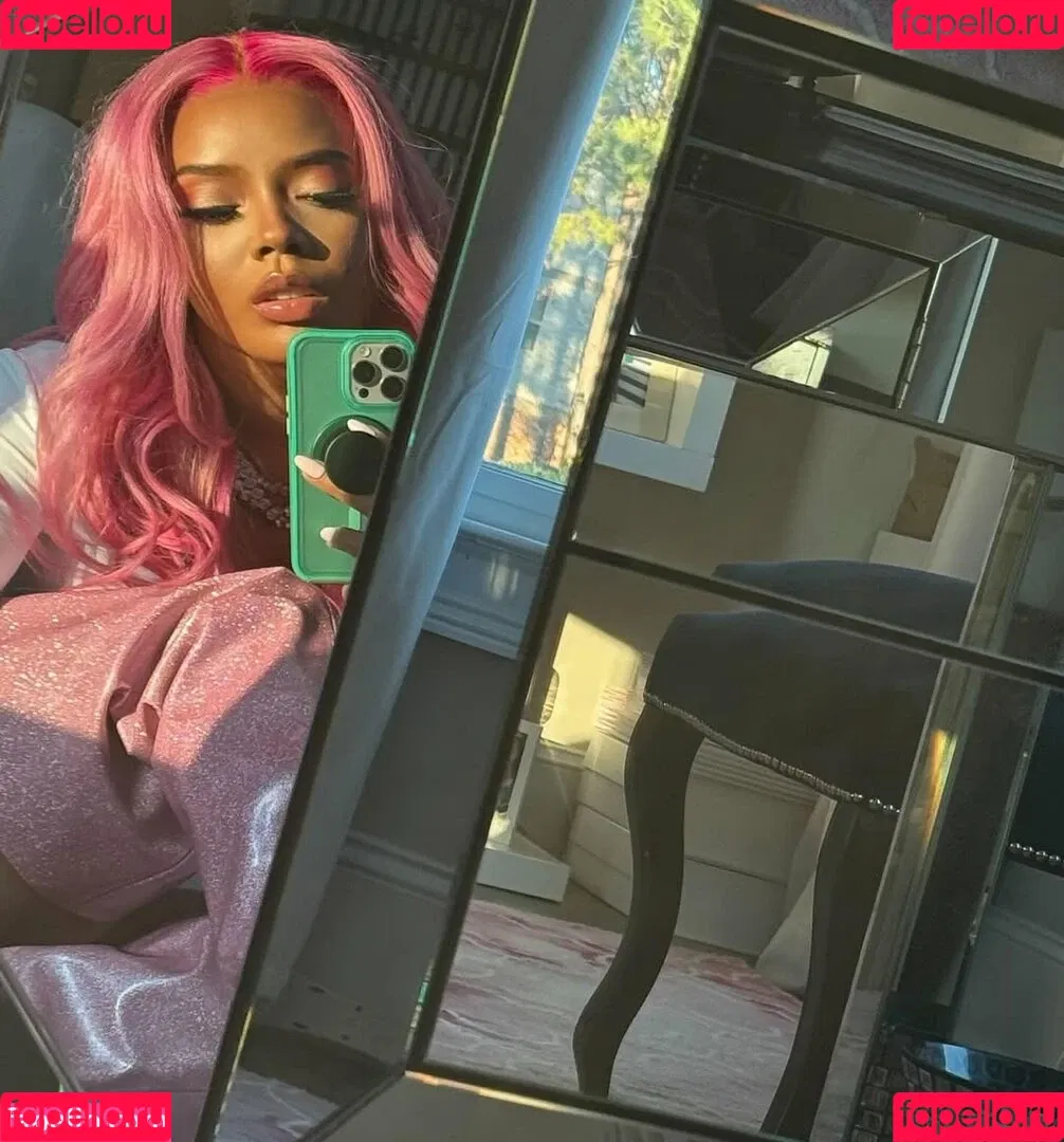 Angela Simmons / angelasimmons Onlyfans Photo Gallery 