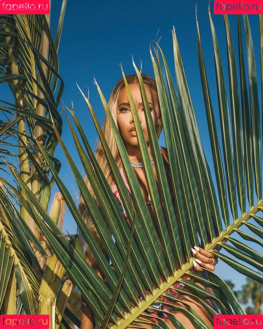 Angela Simmons / angelasimmons Onlyfans Photo Gallery 