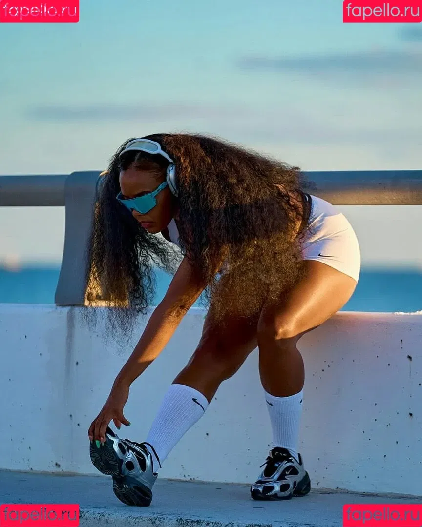 Angela Simmons / angelasimmons Onlyfans Photo Gallery 