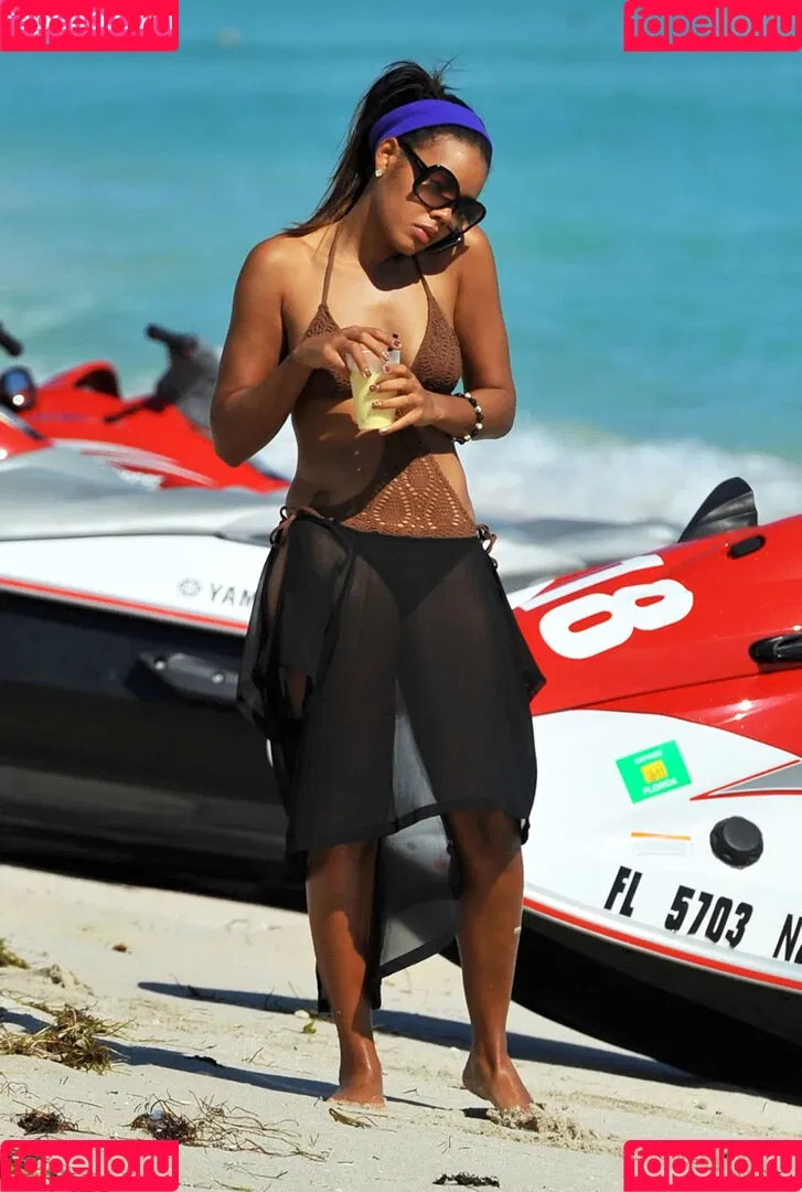 Angela Simmons / angelasimmons Onlyfans Photo Gallery 