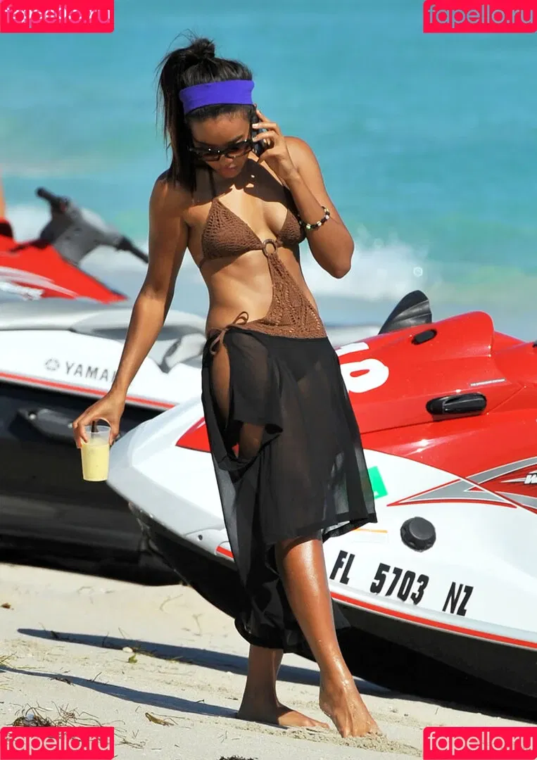 Angela Simmons / angelasimmons Onlyfans Photo Gallery 