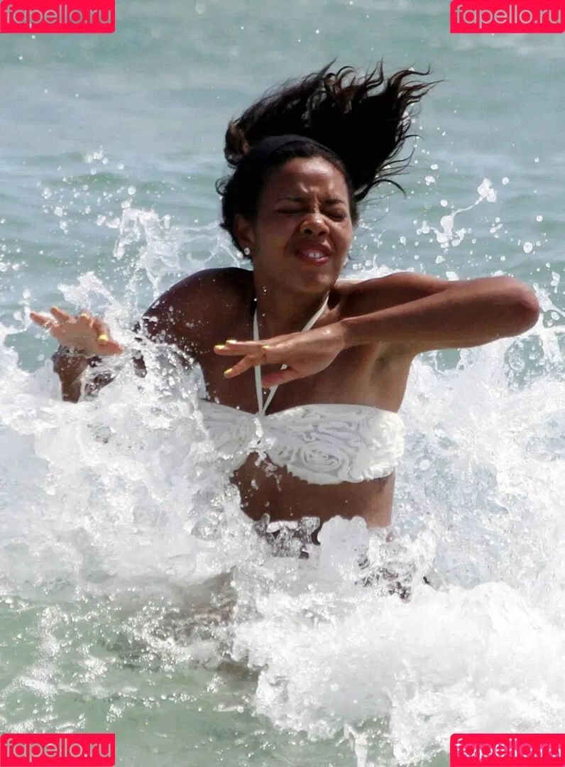 Angela Simmons / angelasimmons Onlyfans Photo Gallery 