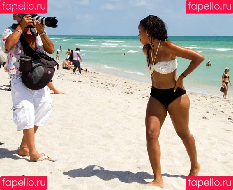 Angela Simmons / angelasimmons Onlyfans Photo Gallery 