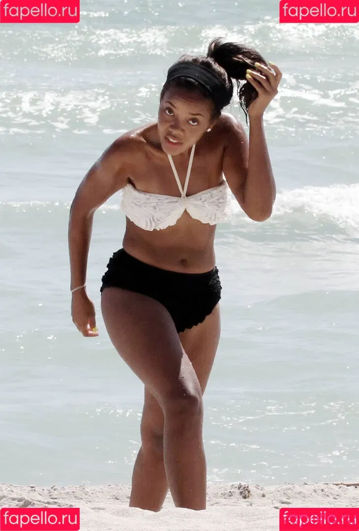 Angela Simmons / angelasimmons Onlyfans Photo Gallery 