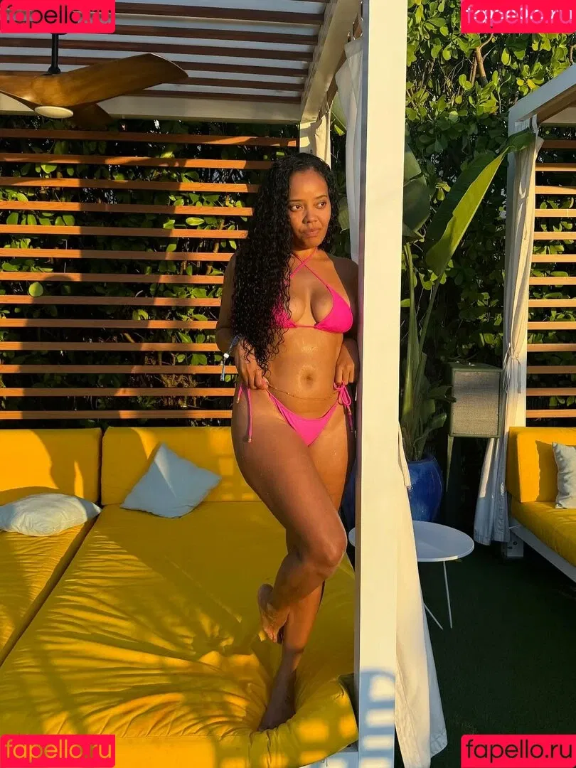 Angela Simmons / angelasimmons Onlyfans Photo Gallery 