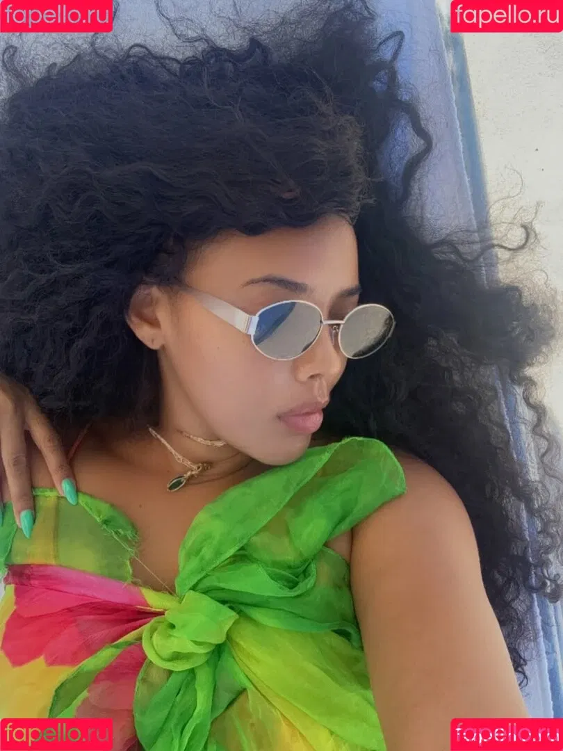 Angela Simmons / angelasimmons Onlyfans Photo Gallery 